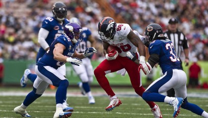 开云官方网站-利物浦重磅锁定范戴克接班人，24岁英超顶级后卫身价6500万欧元