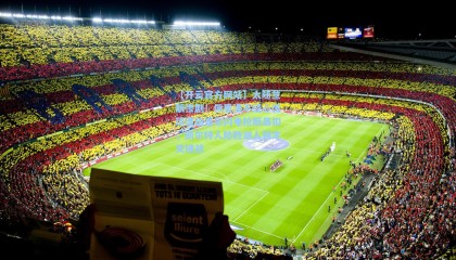 【开云官方网站】太随意酿惨剧！佩里漫不经心出球遭珀塞尔闪电抢断暴扣，凯尔特人险胜湖人锁定关键战